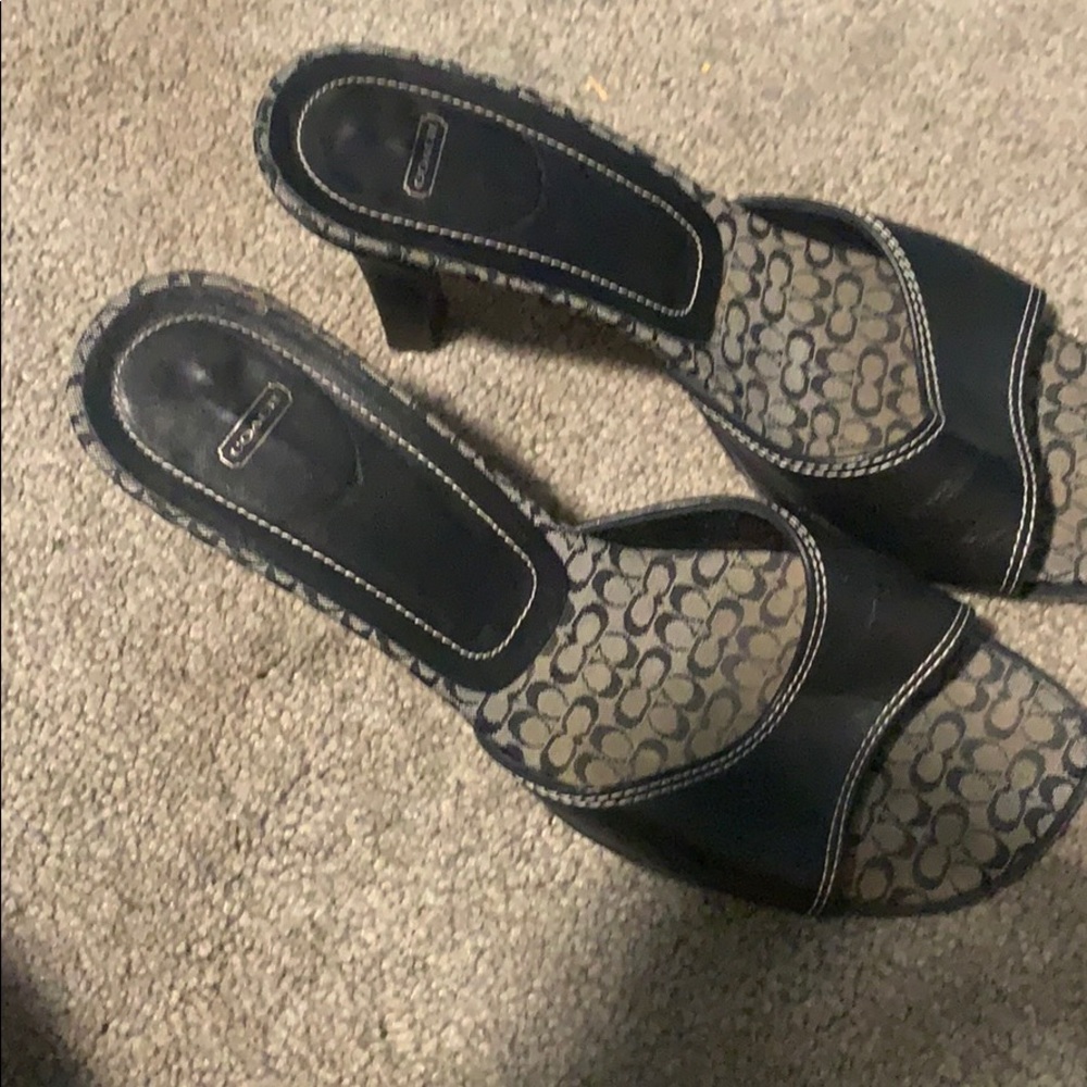 Coach 8.5 Sandals black logo healed